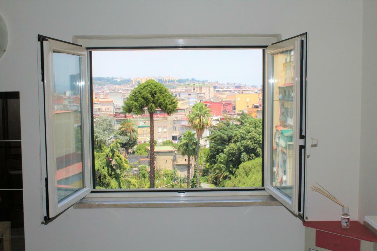 L'Occhio Sul Vesuvio Appartamento Con Terrazza Privata E Casa Vacanza Senza Terrazza Privata Naples Luaran gambar